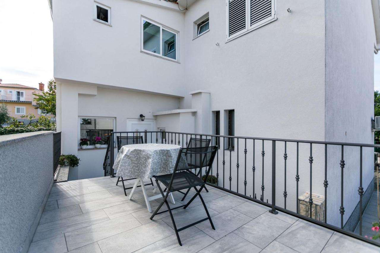 Apartment Near The Sea Judita マリンスカ エクステリア 写真